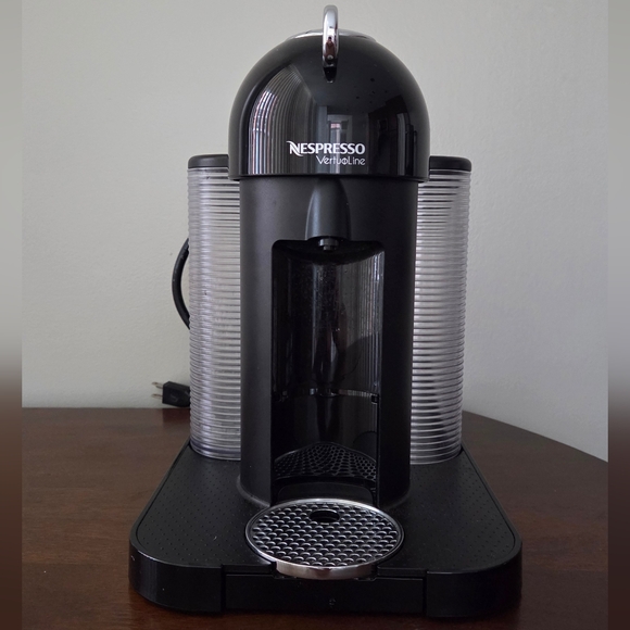 Nespresso VertuoLine Coffee Machine - Picture 1 of 10